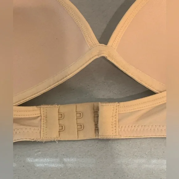 Maidenform ~ Set of 3 Big Girls Bralettes Nude White Black Size 34A - Picture 4 of 16